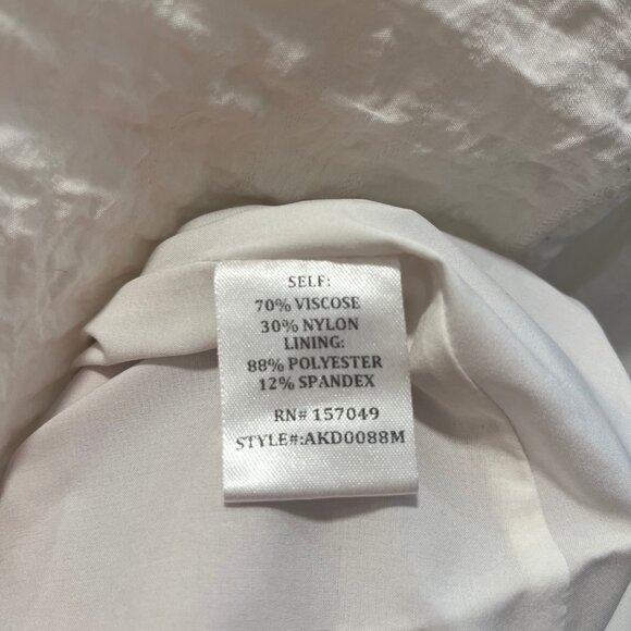 Fanco - White Maxi Dress with Shoulder Tie Detail - Picture 4 of 6